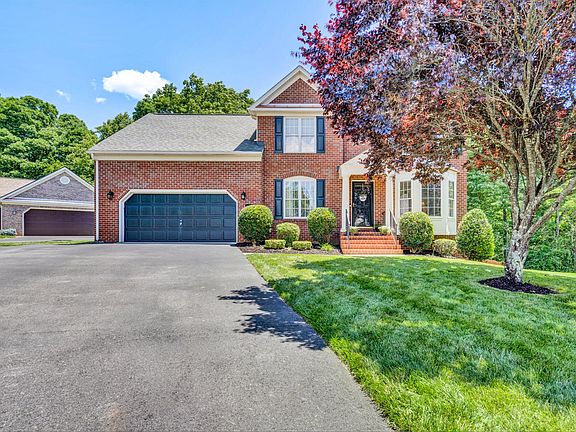 2nd image of 6564 Monet Dr
