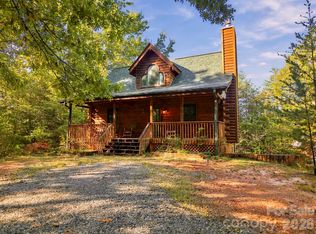 418 Piney Creek Dr, Lake Lure, NC 28746