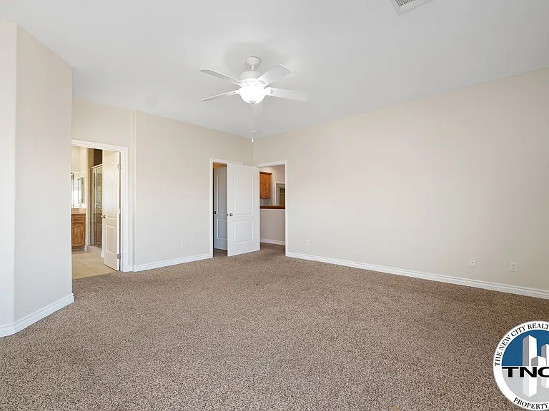 17998 Vista Point Dr — Photo 22