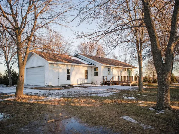 25398 600th Ave, Chokio, MN 56221