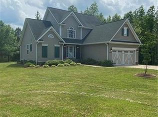 2244 Pinnacle View Dr, Kings Mountain, NC 28086