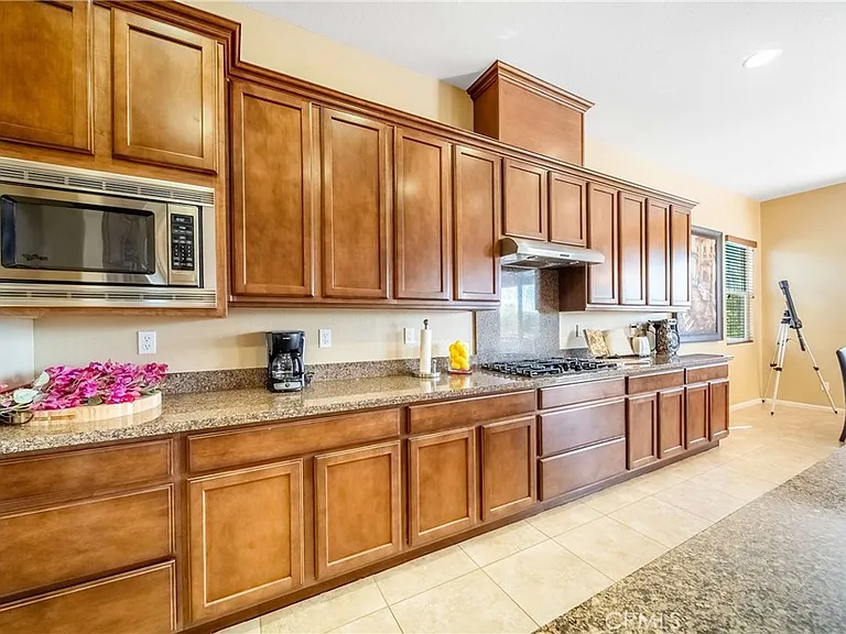 40834 Adriatico Ct — Photo 15