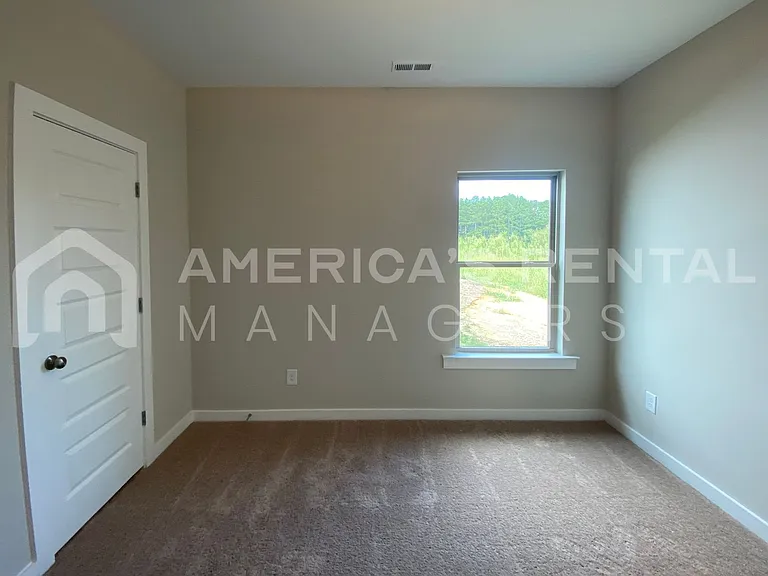 70 County Road 1701 — Photo 17