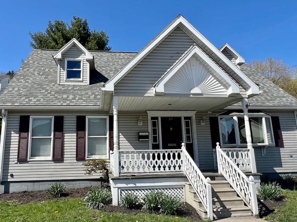 107 W Centre St, Ashland, PA 17921