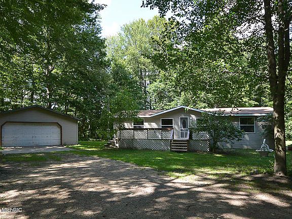 3rd image of 4851 104th Ave