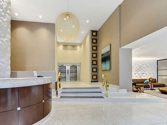 3rd image of 6636 Yellowstone Blvd APT 24K
