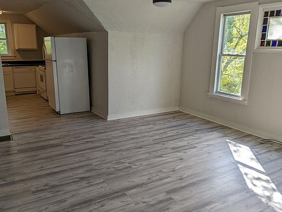 3rd image of 2768 N Palmer St #2