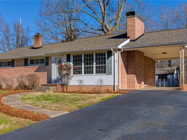4012 Sherman Dr, Winston Salem, NC 27127