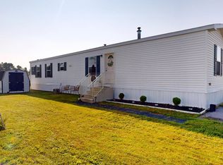 94 Heather Dr, Lewiston, ME 04240
