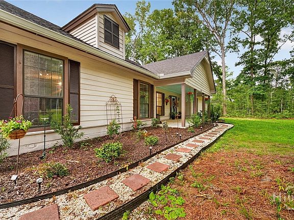 5th image of 1098 Limerick Road