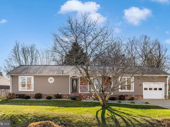 3903 Copperleaf Rd, Fredericksburg, VA 22407