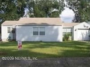507 S 17th St, Palatka, FL 32177