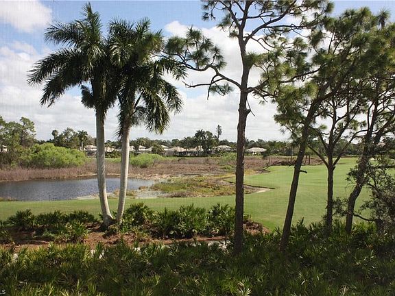 2nd image of 27185 Oakwood Lake Dr
