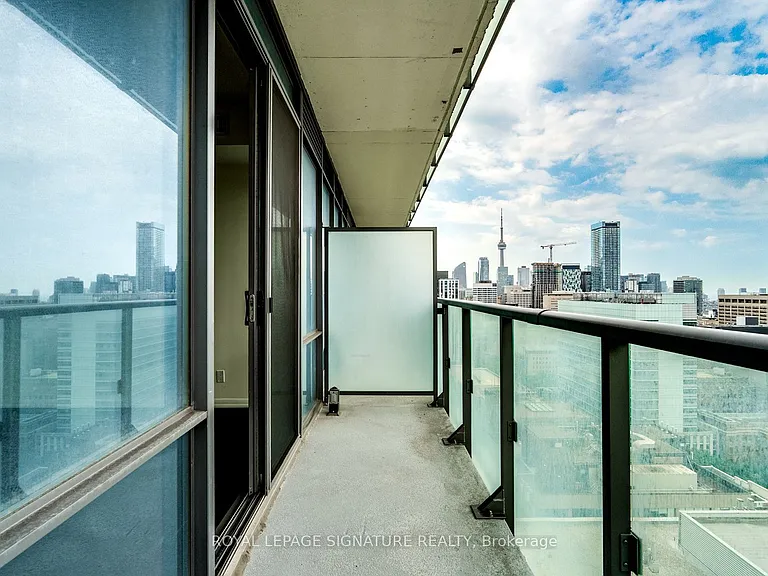 832 Bay St #2501 — Photo 8