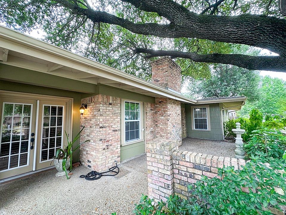 1st image of 2328 Holsum Cir