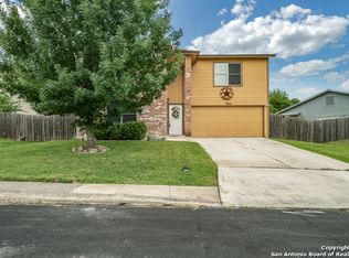 8144 Chestnut Barr Dr, Converse, TX 78109