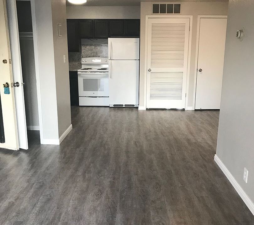 1st image of 603 Monterey Dr APT G