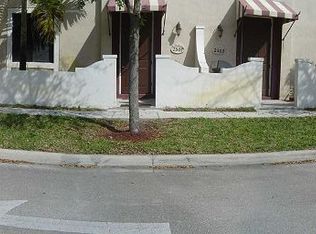 2507 Venetian Ct, Boynton Beach, FL 33426