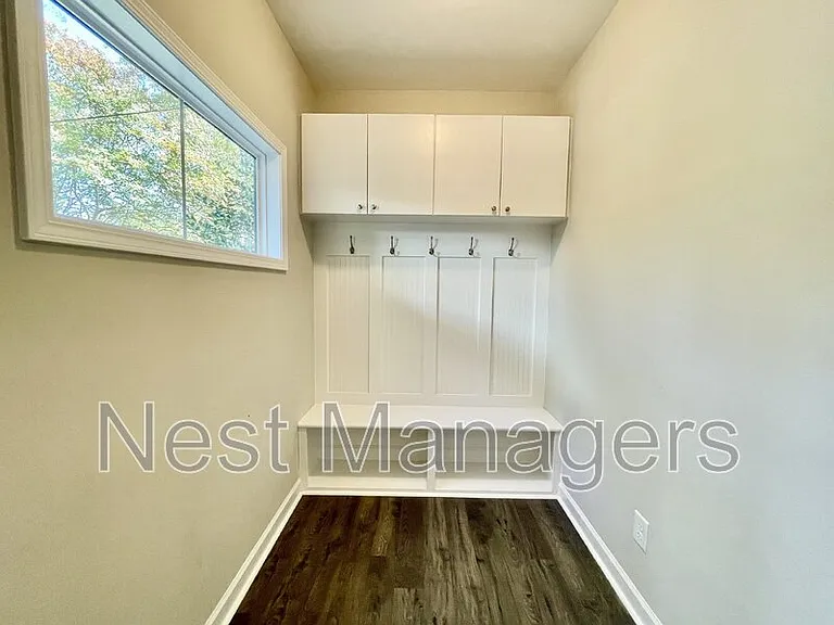 1102 Norwood St — Photo 21