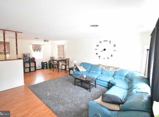 4172 Terrace St, Philadelphia, PA 19128