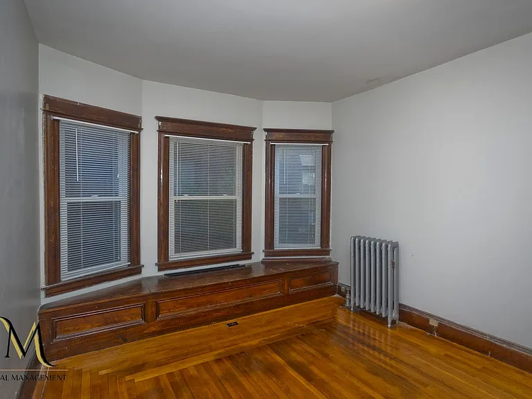 286 Sumner Ave — Photo 19