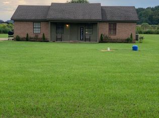 3480 Gravel Springs Rd, Senatobia, MS 38668