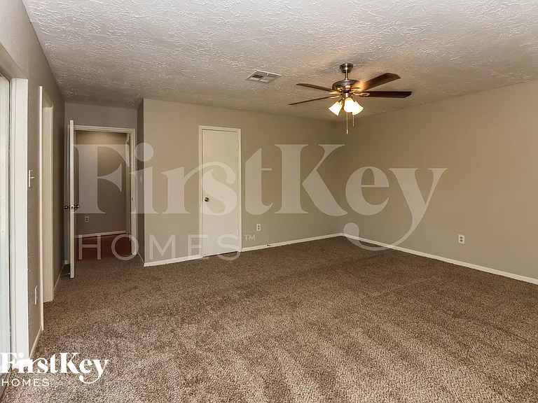 16518 Royal Mile Ln — Photo 10