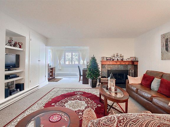 5th image of 9366 Fall River Rd Unit 305
