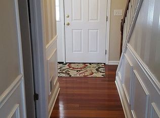 11 Rosemary Dr, Schenectady, NY 12304