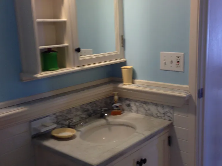 446 N Aurora St #1 — Photo 8