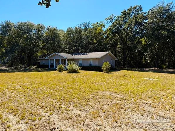 4409 Mosley Ln, Milton, FL 32583