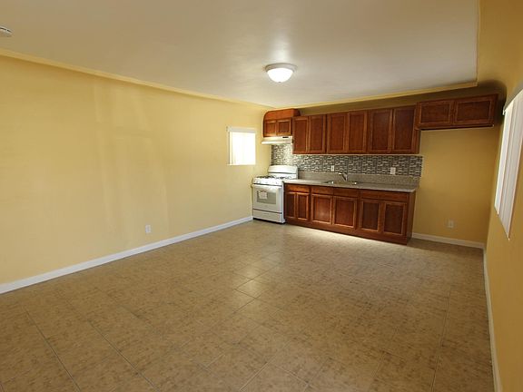 3rd image of 3110 Boulder St #A