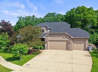 2051 Jade Ln NE, Rochester, MN 55906