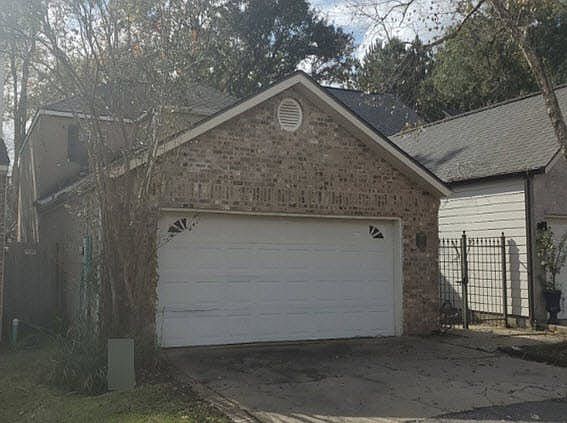 3rd image of 124 Ambiance Cir