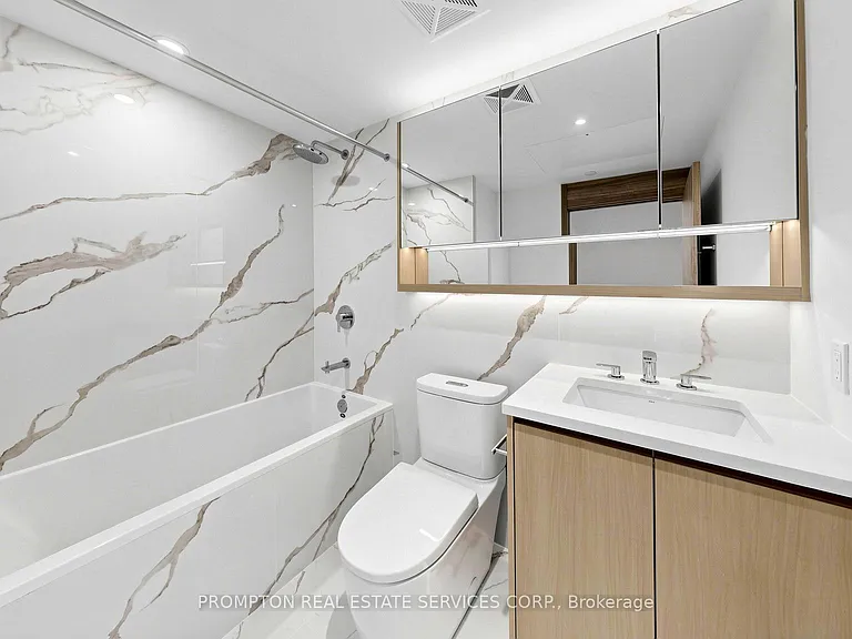 18 Esther Shiner Blvd #2006 — Photo 25