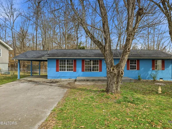 134 Foxwood Cir, Oliver Springs, TN 37840