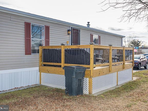 2nd image of 103 Herbert Ct