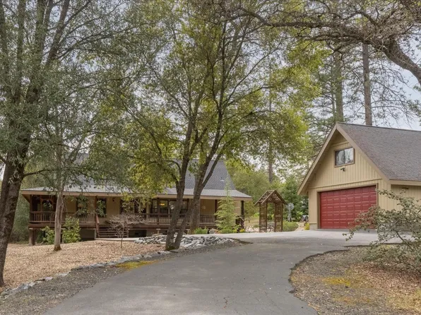 1216 Ansil Davis Rd, Douglas Flat, CA