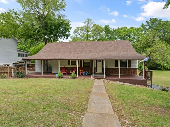 1220 Coarsey Dr, Nashville, TN 37217