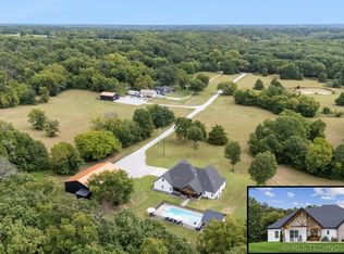 14705 S 615th Rd, Fairland, OK 74343