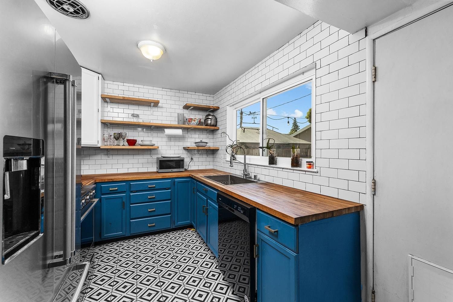 836 Haggin Ave, Sacramento, CA 95833 Zillow