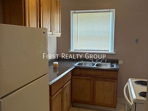 2nd image of 364 Delaware Ave APT 2