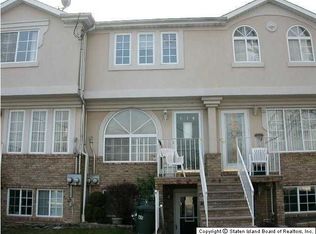 624 Annadale Rd, Staten Island, NY 10312