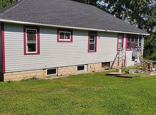 9944 W Branch Rd, Franklinville, NY 14737