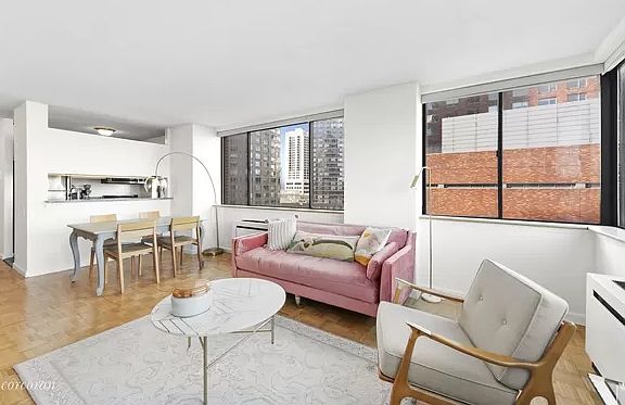 2nd image of 45 W 67th St APT 11H