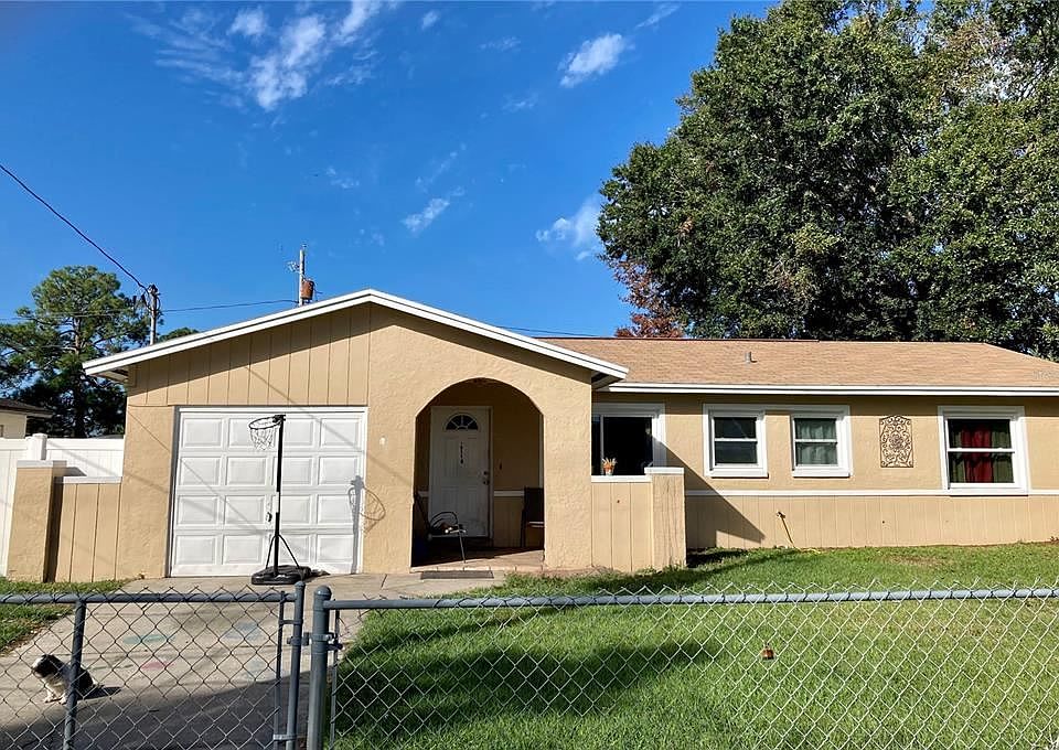 1st image of 6118 Cole Dr