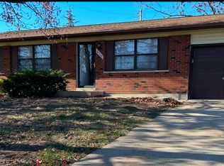 4515 Crestline Dr, Saint Louis, MO
