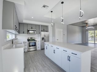 5067 NW 3rd Ave, Boca Raton, FL 33431