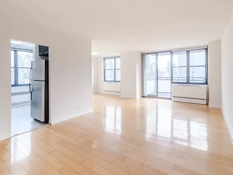 303 E 83rd St #23G — Photo 7