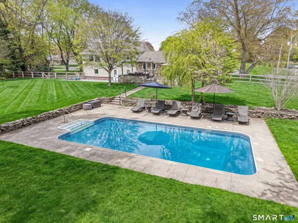 116 Far Horizons Drive, Easton, CT 06612
